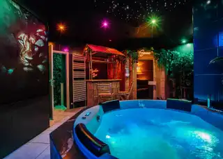 Jungle Prive Spa thumbnail